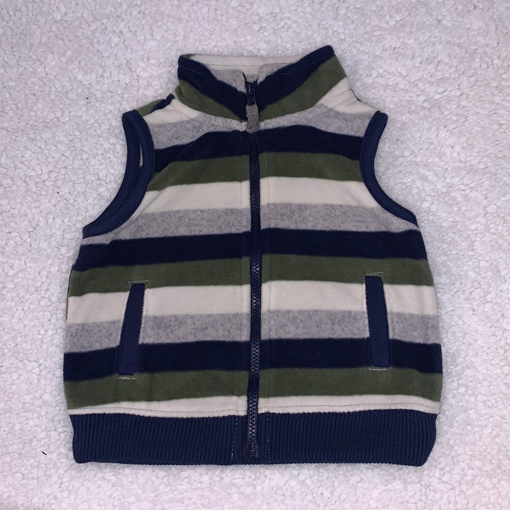 (3 for $10) carters 9 month fleece zip up striped vest